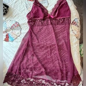 Beautiful maroon lingerie with matching thong included